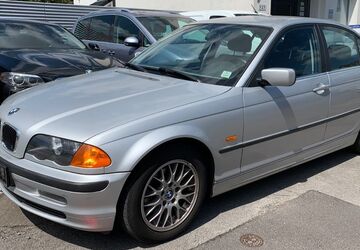 BMW 320 143.000 km 3.350 &euro; Bergisch Gladbach 51465