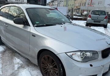 BMW 118 234.600 km 2.950 &euro; Leverkusen 51371