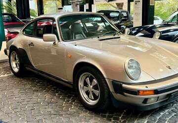 Porsche 911 221.181 km 72.800 &euro; Düsseldorf 40595