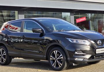 Nissan Qashqai 79.663 km 17.795 &euro; Wermelskirchen 42929