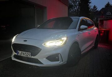 Ford Focus 89.000 km 15.250 &euro; Remscheid 42897