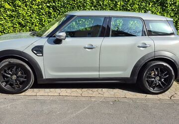 Mini One Countryman 52.891 km 18.900 &euro; Düsseldorf 40489