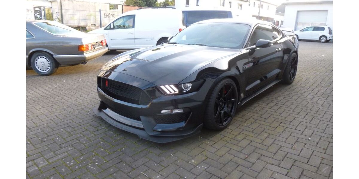 Ford Mustang 10.320 km 99.500 &euro; Solingen 42719