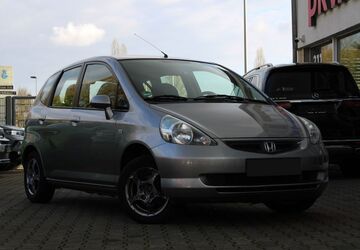 Honda Jazz 149.751 km 2.999 &euro; Düsseldorf 40625