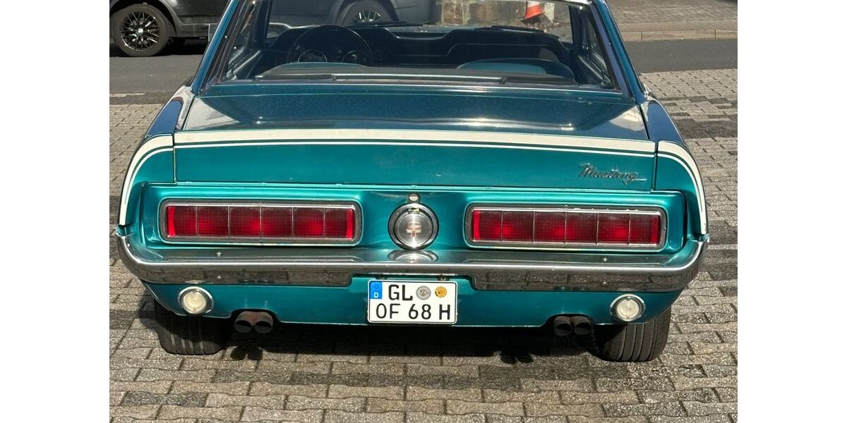 Ford Mustang 2.350 km 33.000 &euro; leichlingen 42799