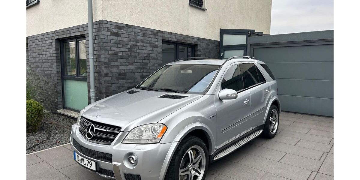 Mercedes-Benz ML 63 AMG 98.780 km 28.000 &euro; Düsseldorf 40470