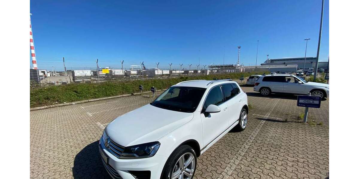 VW Touareg 143.000 km 28.500 &euro; Düsseldorf, Stadt 40229