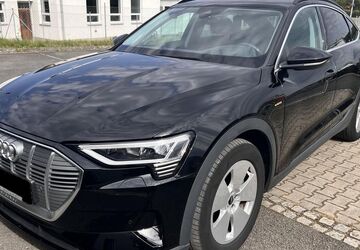 Audi e-tron 49.704 km 33.355 &euro; Hagen 58091